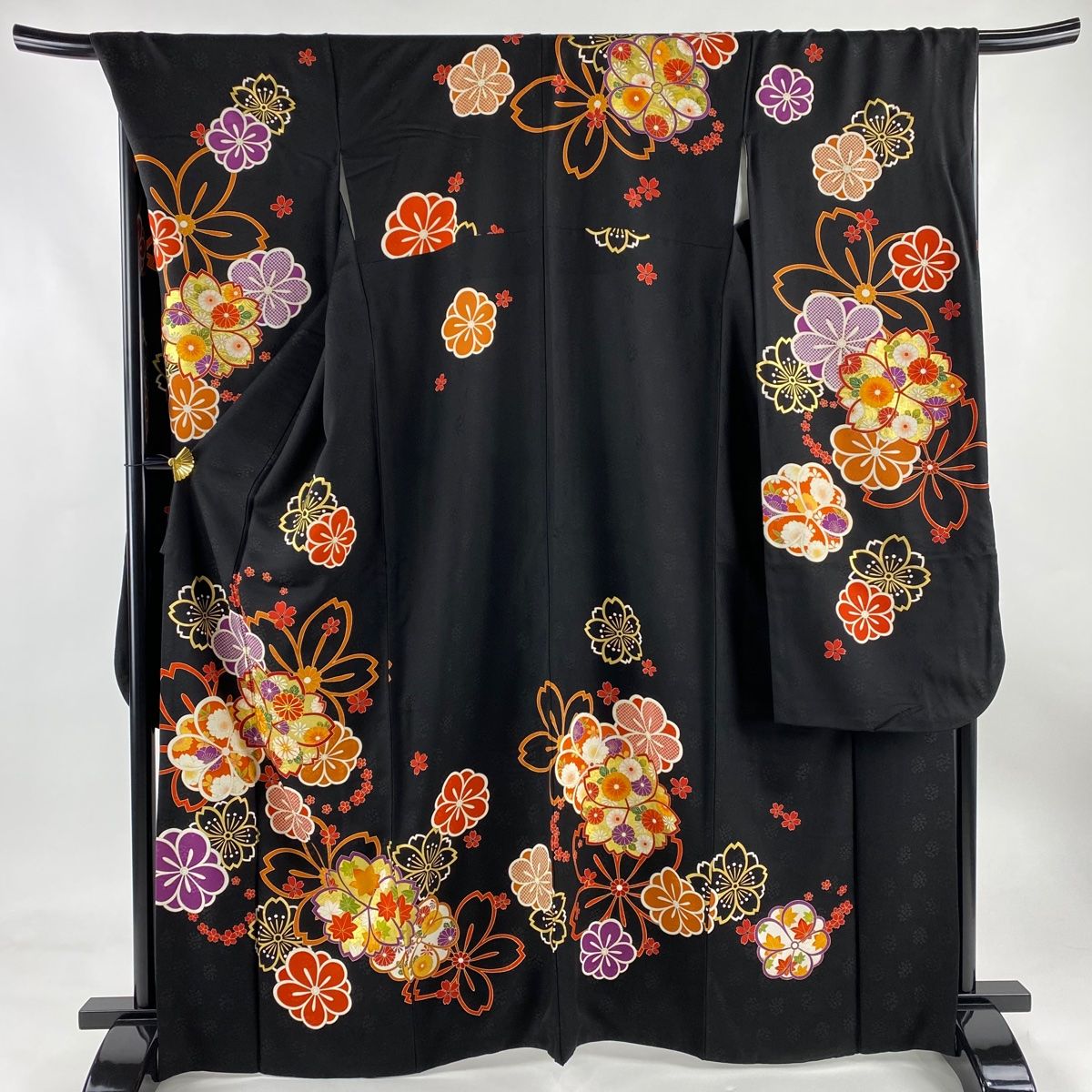 振袖 身丈167cm 裄丈70cm L 袷 桜 菊 金糸 金彩 黒 正絹 名品