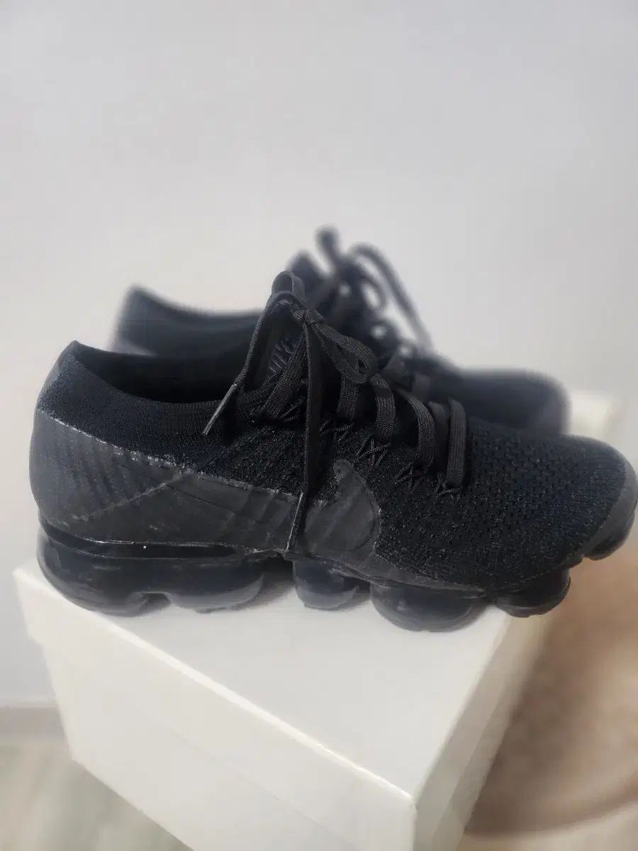 NIKE(ナイキ) ヴェイパーマックス 1 トリプルブラック