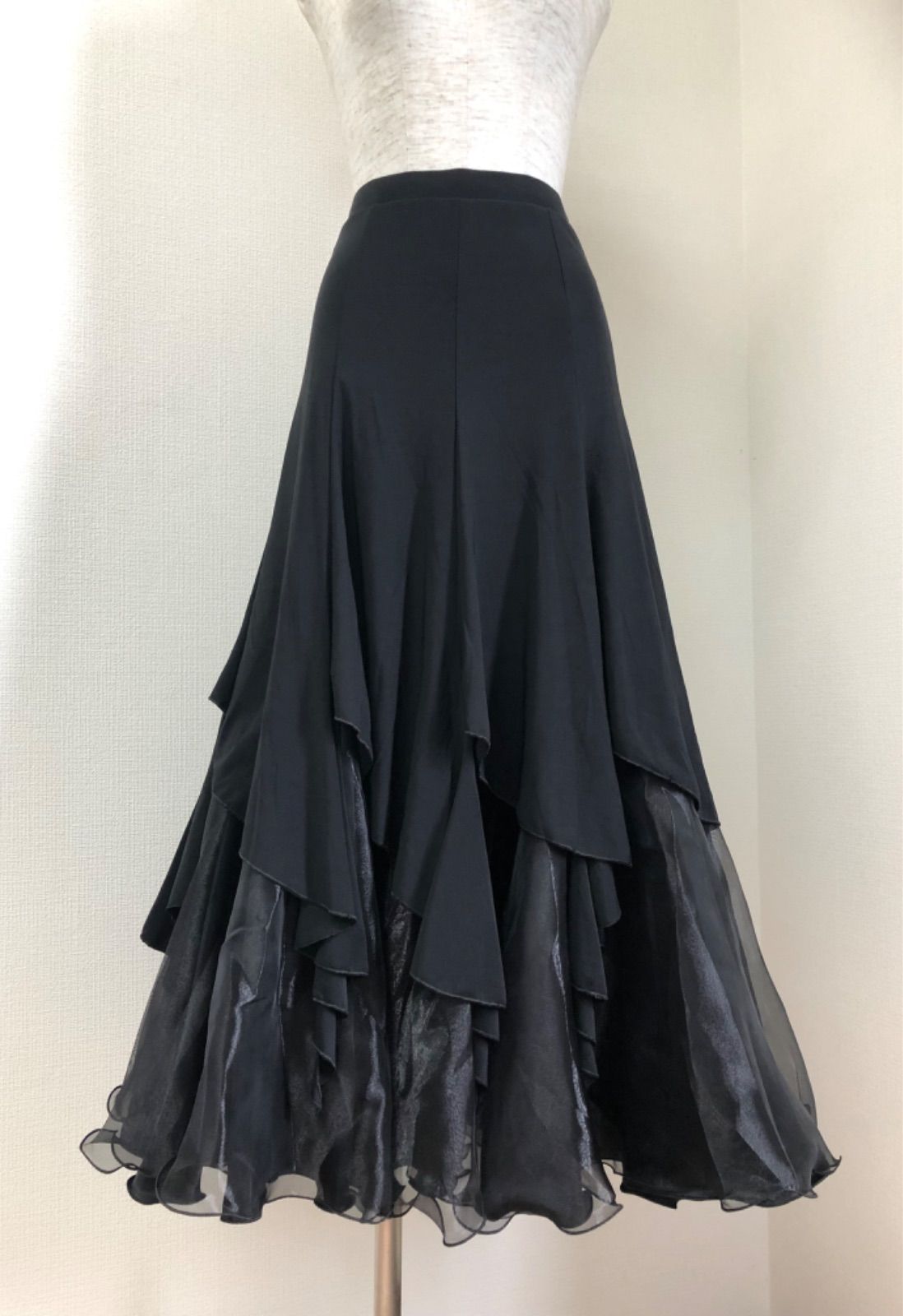 新品》社交ダンス オーガンジー ミックス スカート 衣装 - メルカリ