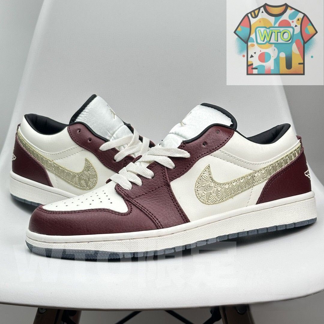 お値下げしました 即購入 ナイキ travis scott×AIR JORDAN 1 Low