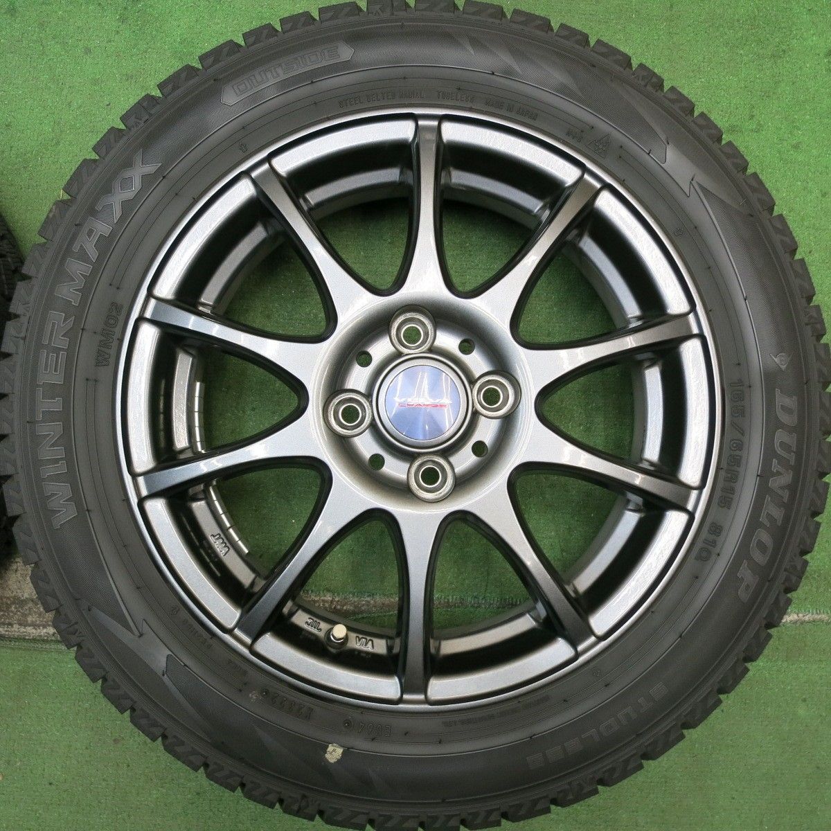 バリ溝 165/65R15 ダンロップ スタッドレスタイヤ 4本セット バリ溝