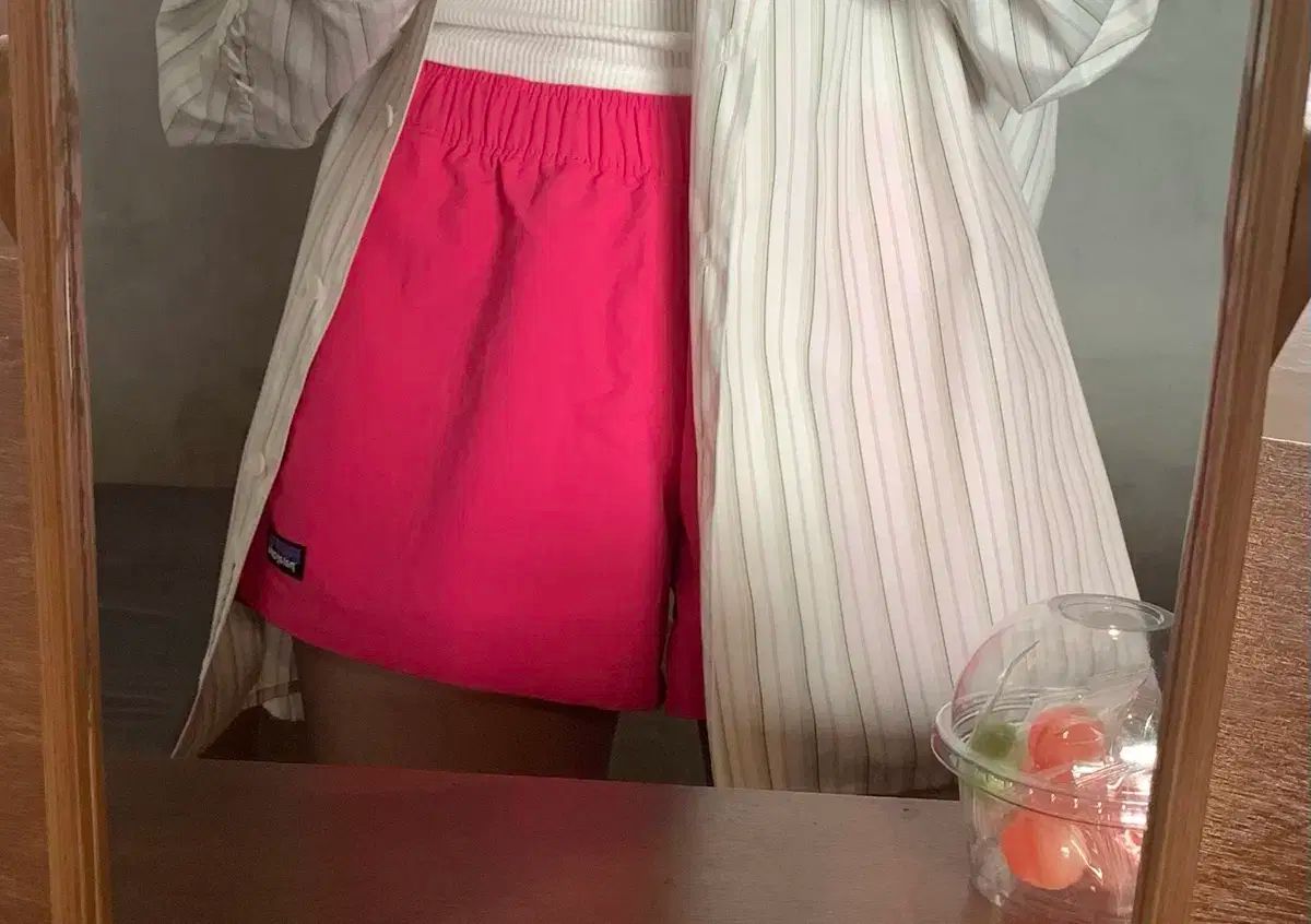 patagonia パタゴニア ベアリー バギー ショートパンツ 2 1 インチ ルミナス ピンク