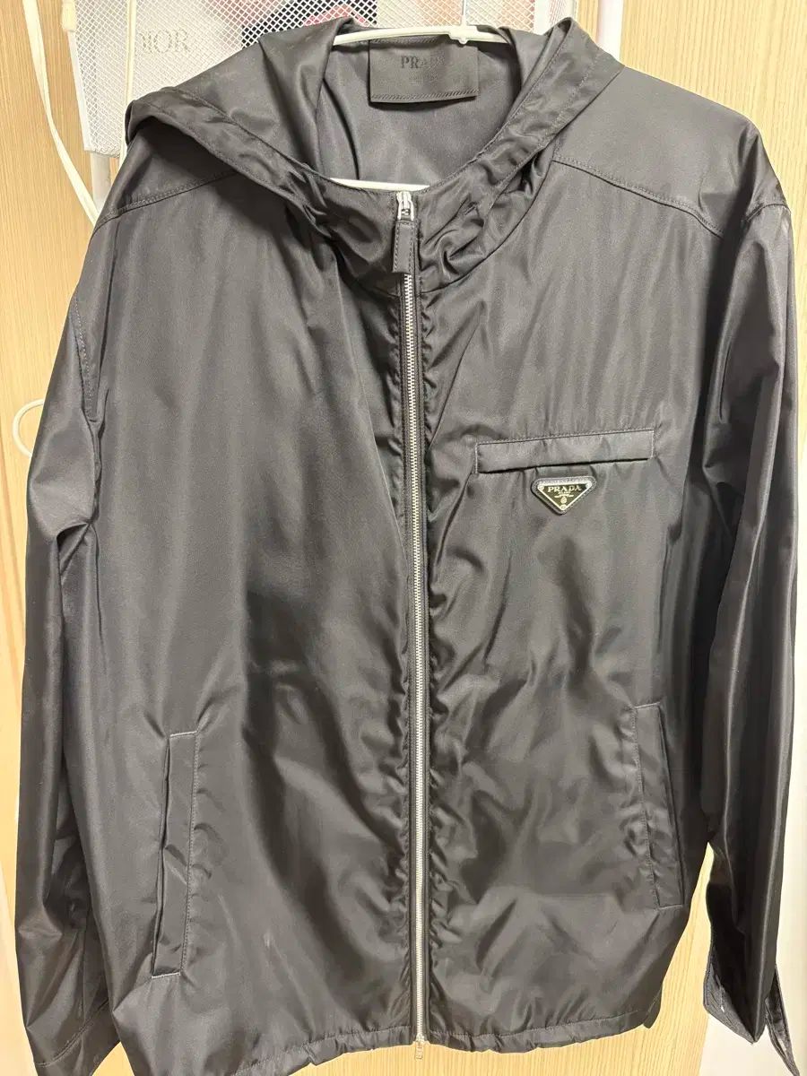 PRADA プラダ ロゴ Re-nylon リナイロン ウインドブレーカー ☆関税込☆PRADA☆Re-Nylon ウィンドブレーカー ジャケット