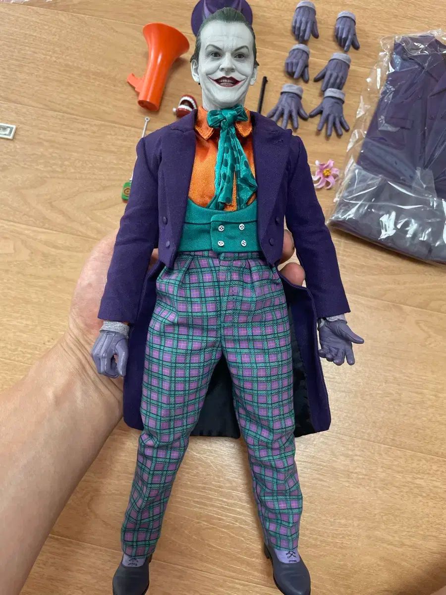 ホットトイズ dx08 ジョーカー