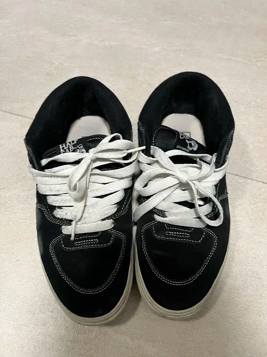 VANS バンズ ハーフキャブ