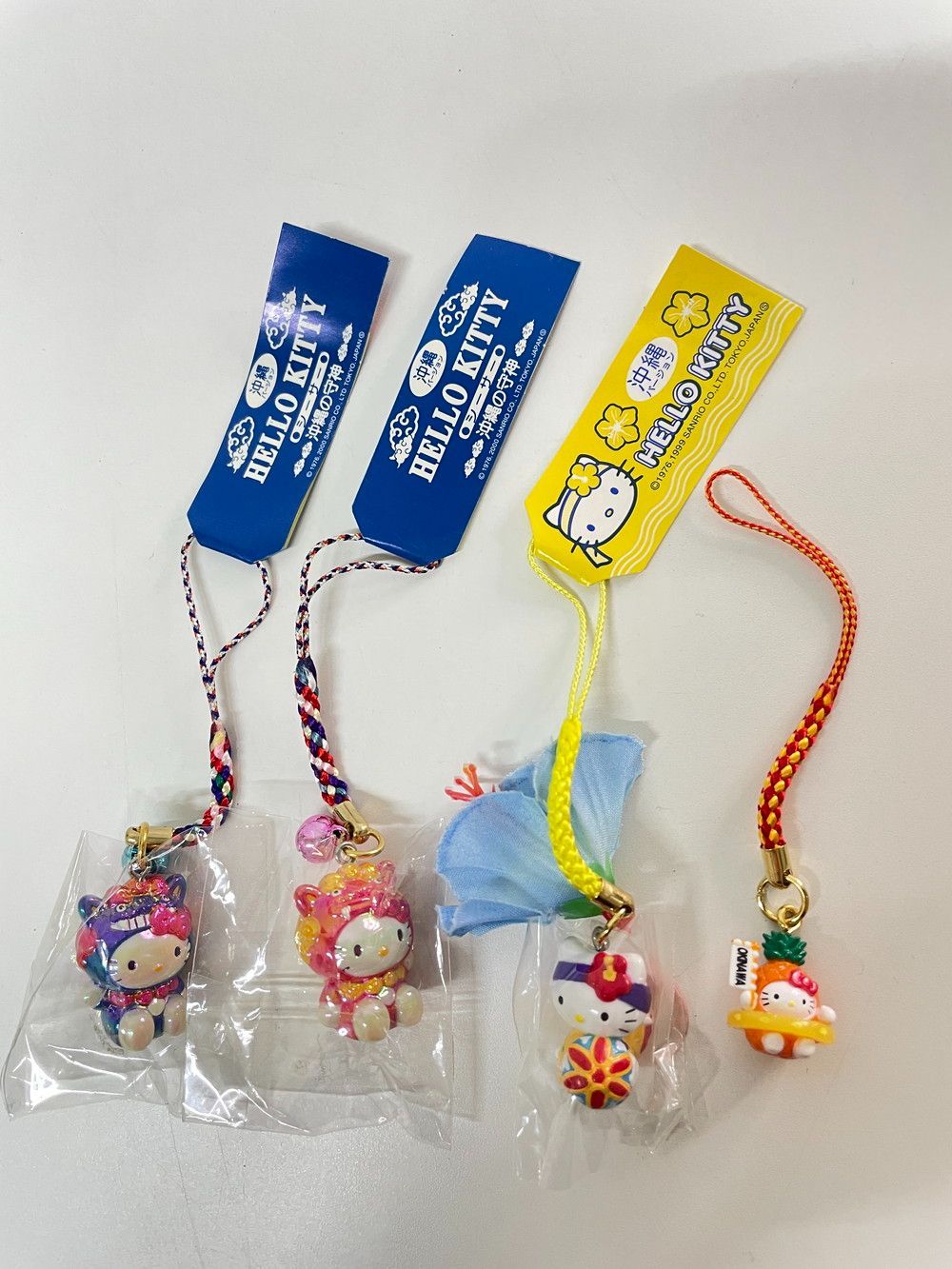 サンリオ HELLO KITTY ハローキティ ご当地 根付け ストラップ 沖縄 九州 27個セット