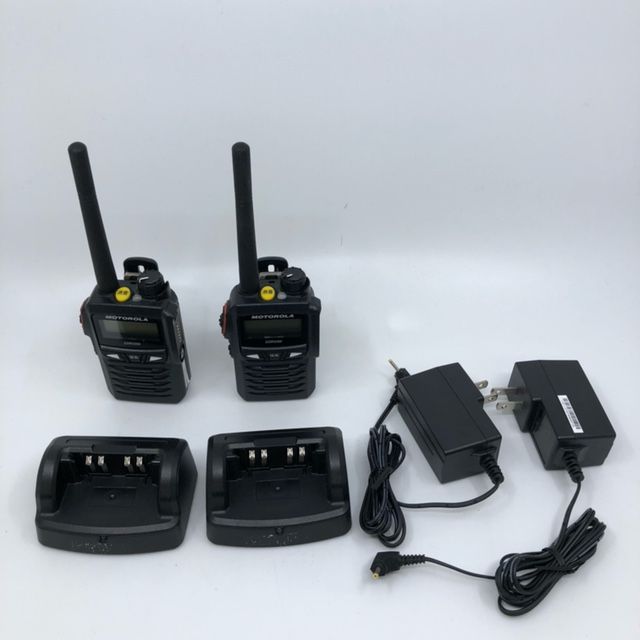 デジタル簡易無線 モトローラ GDR4200 登録局 バッテリー2個付き GDR4200 デジタル簡易無線携帯型《登録局》 - Motorola