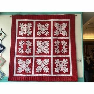 正規品]タペストリー♡サンプラー♡153×153 ♡赤♡ハワイアン