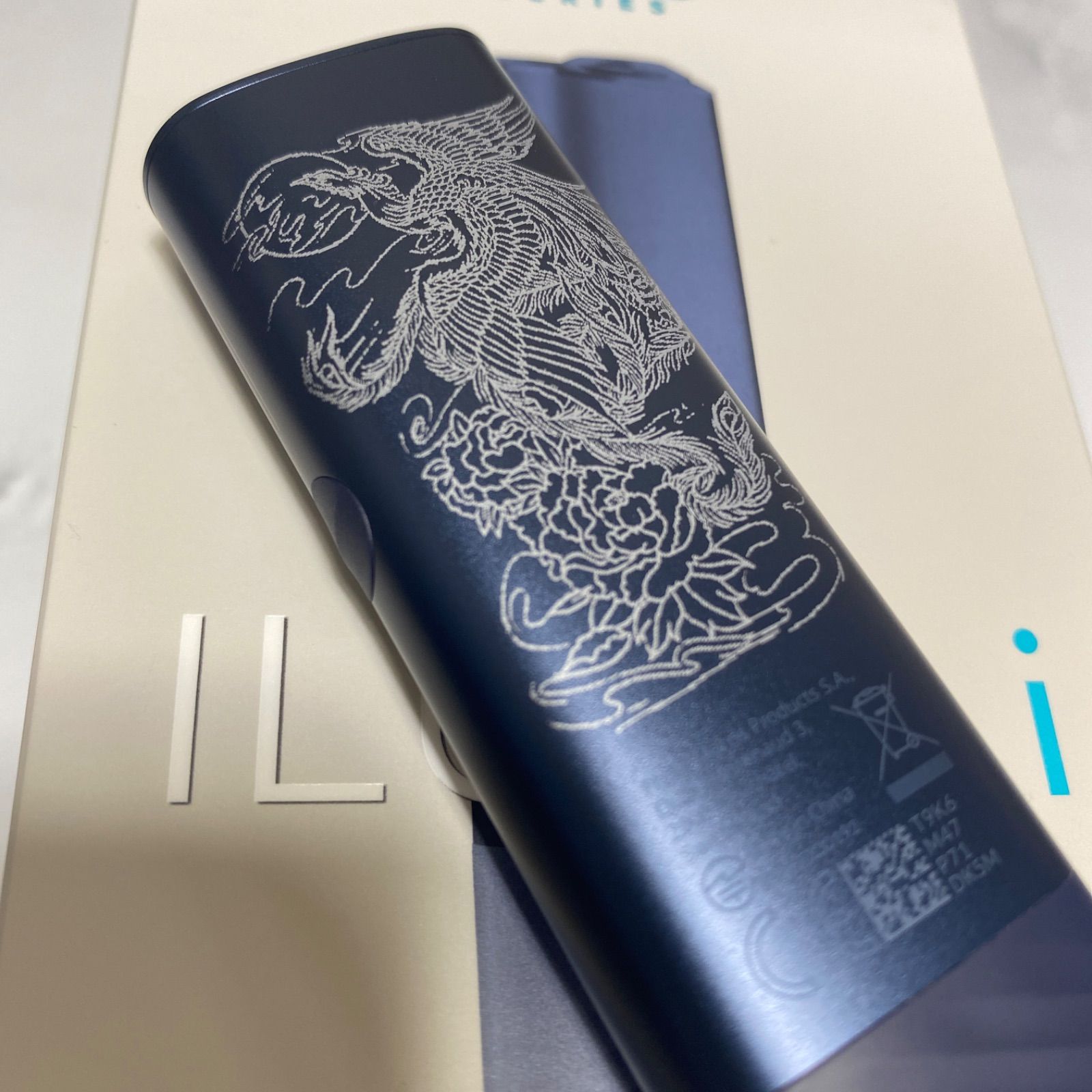 鳳凰 デザイン レーザー加工 iQOS ILUMA i ONE アイコス イルマ i ワン ミッドナイトブラック 黒 和柄 和彫り フェニックス  不死鳥 新型 新品 未使用 送料無料 オリジナル カスタム - メルカリ