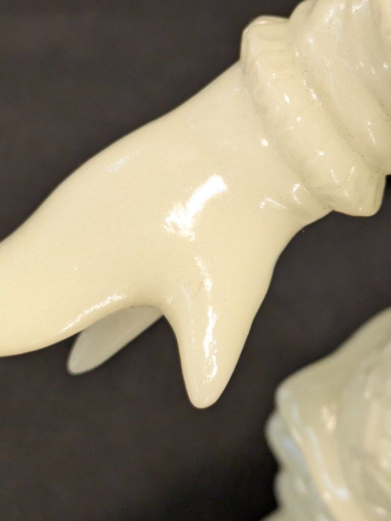 ヒッポリト星人 蓄光成型