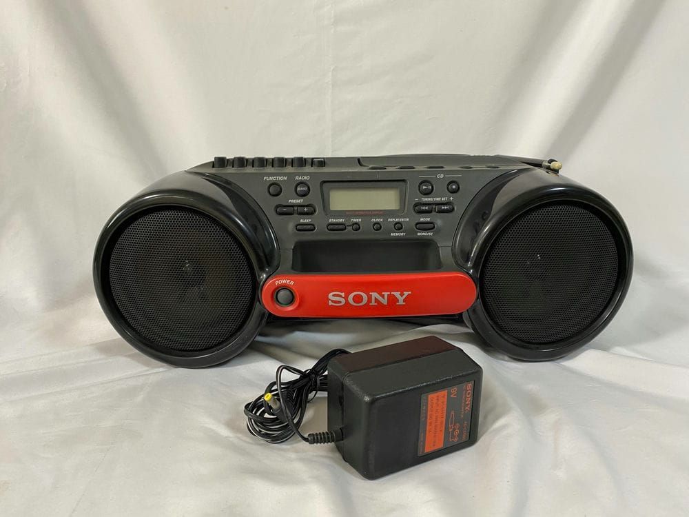 SONY SPORTS CD CASSETTE CFD-980 - ラジオ