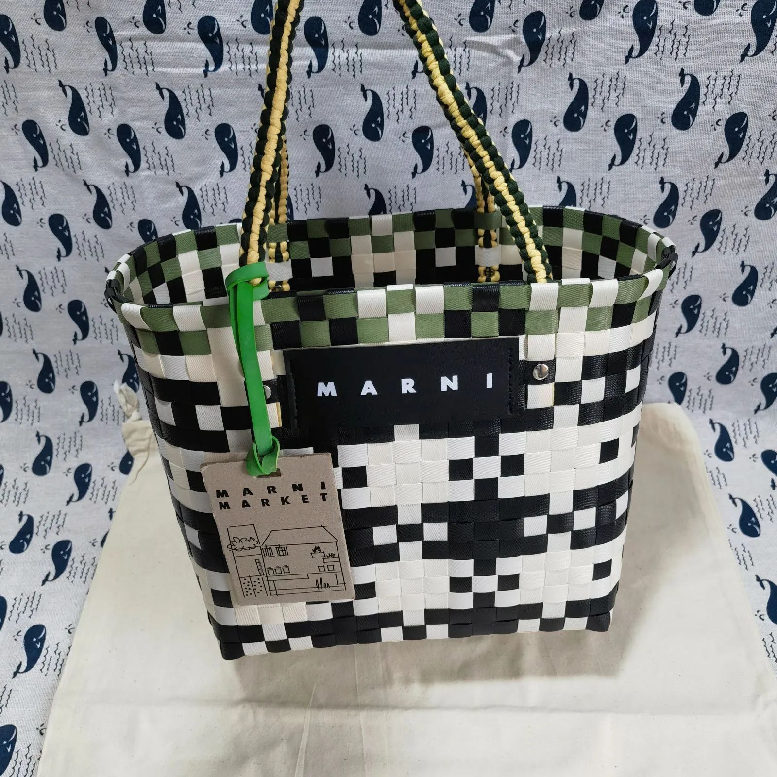 超美品！マルニI/MARNI かごバッグ ピクニックバッグ フラワーカフェ スクランブルバッグ 大人気 レディースバッグ 新品未使用 - メルカリ