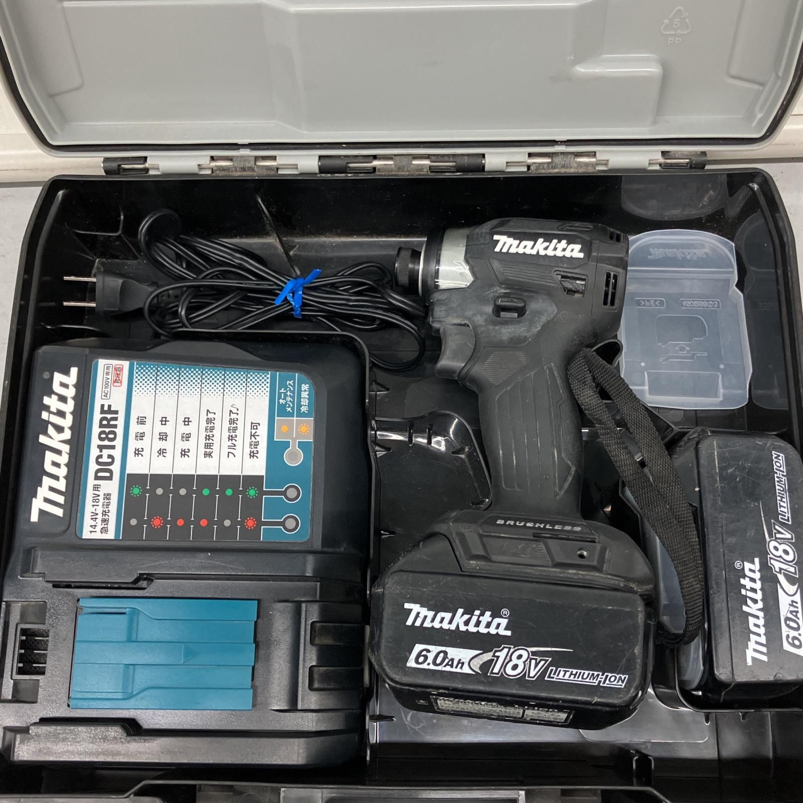 MAKITA マキタ インパクトドライバ 18v 充電器 充電池2個 ケース付 TD173DRGXB ブラック