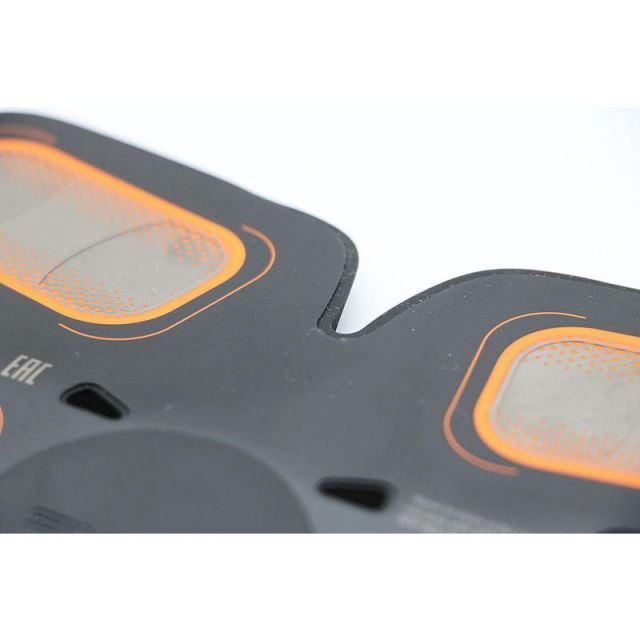 SIXPAD