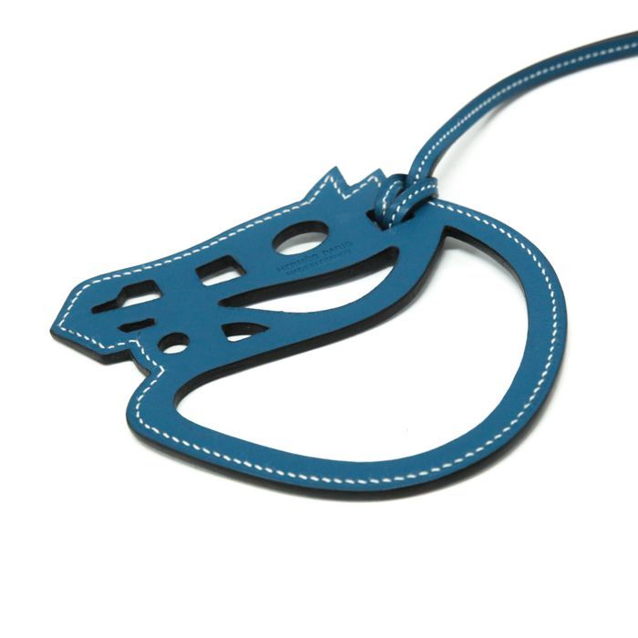 エルメス　バッグチャーム　パドック シュバル　レザー　ブルー　馬蹄　キーホルダー エルメスバッグチャームパドック シュバルレザーブルー馬蹄キーホルダー