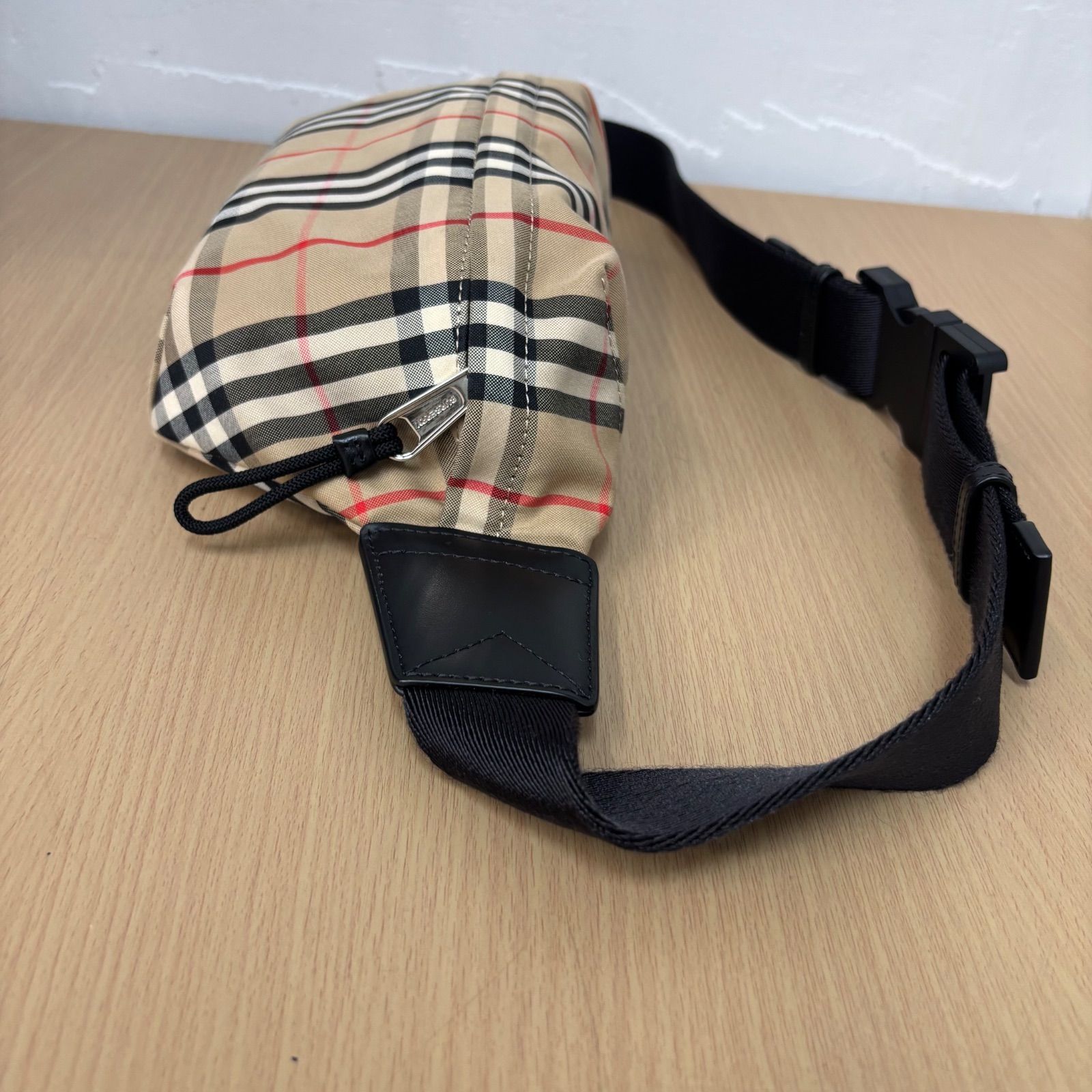 BURBERRY バーバリー ボディバッグ ウエストポーチ バム ノバチェック