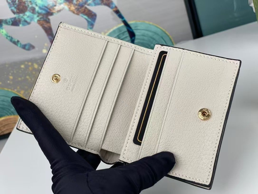 新品未使用 GUCCI 財布[本日特価|新品未使用品] - メルカリ