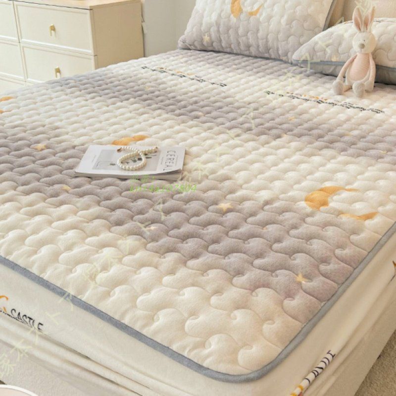 一体型ベットパッド 起毛 クッション性 厚 パッドシーツ 冬用 着脱しやすい 水洗いキルト ウォッシャブル 汗 ゴムバンド付き 温かい マット kni4a107804