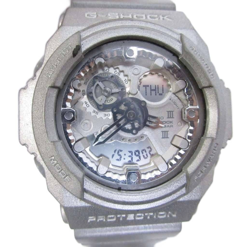 【世界3000個限定‼️】G-SHOCK マルジェラ　デジタル腕時計 グレー マルジェラ×G-SHOCKのコラボウォッチ - 初の腕時計は世界3000個