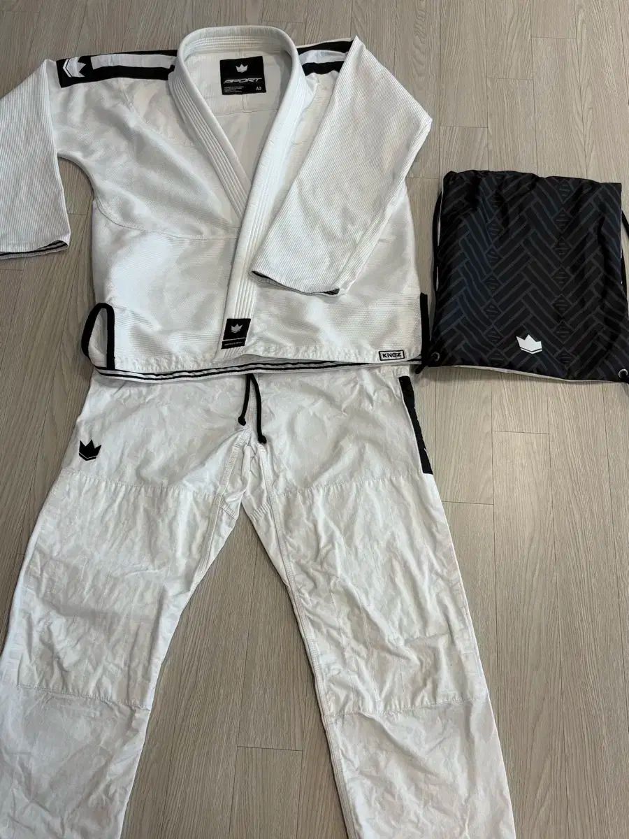 キングズ 柔術 Jiu-Jitsu 柔道着 キングズ スポーツ 白 A3