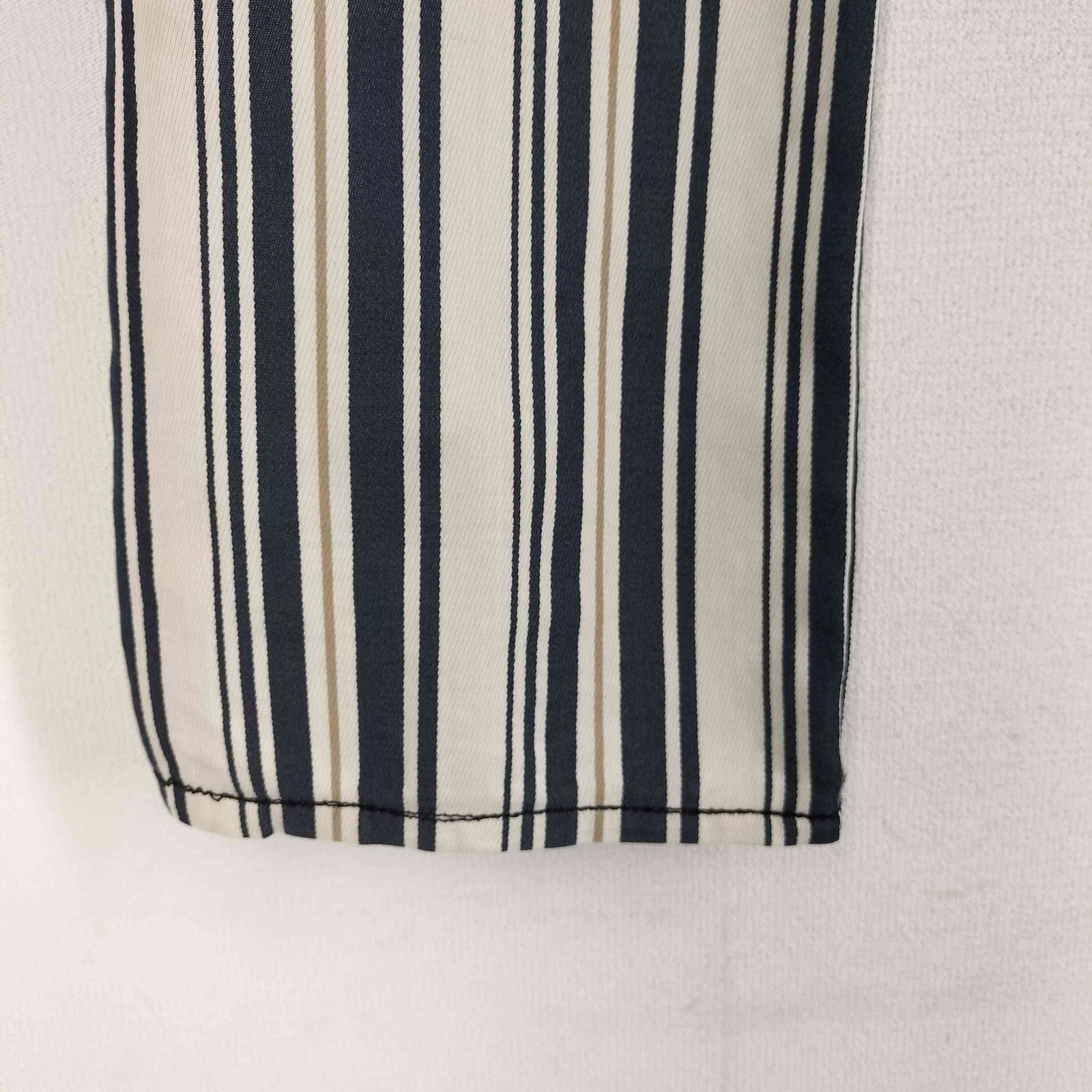 BURBBERYストライプパンツ バーバリーブルーレーベル BURBERRY BLUE LABEL ランダム