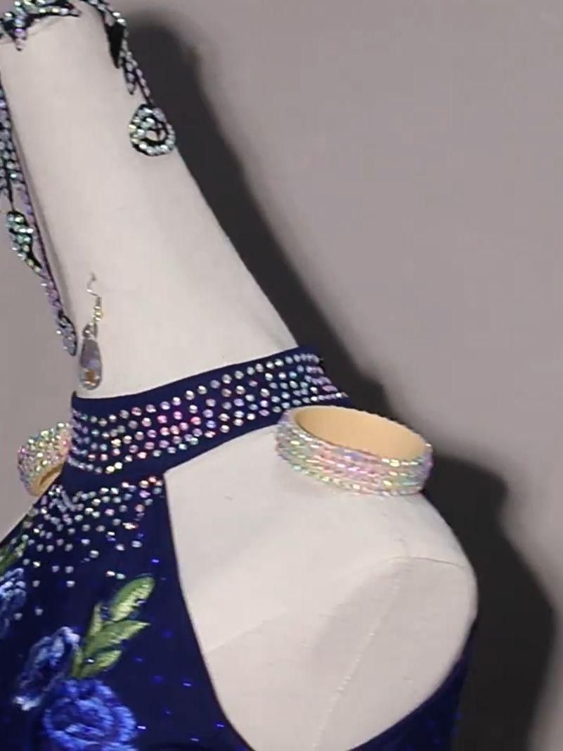 社交ダンスドレス モダンダンス 刺繍 キラキラ ホワイト 社交ダンスドレス モダンダンス 刺繍 キラキラ ホワイト