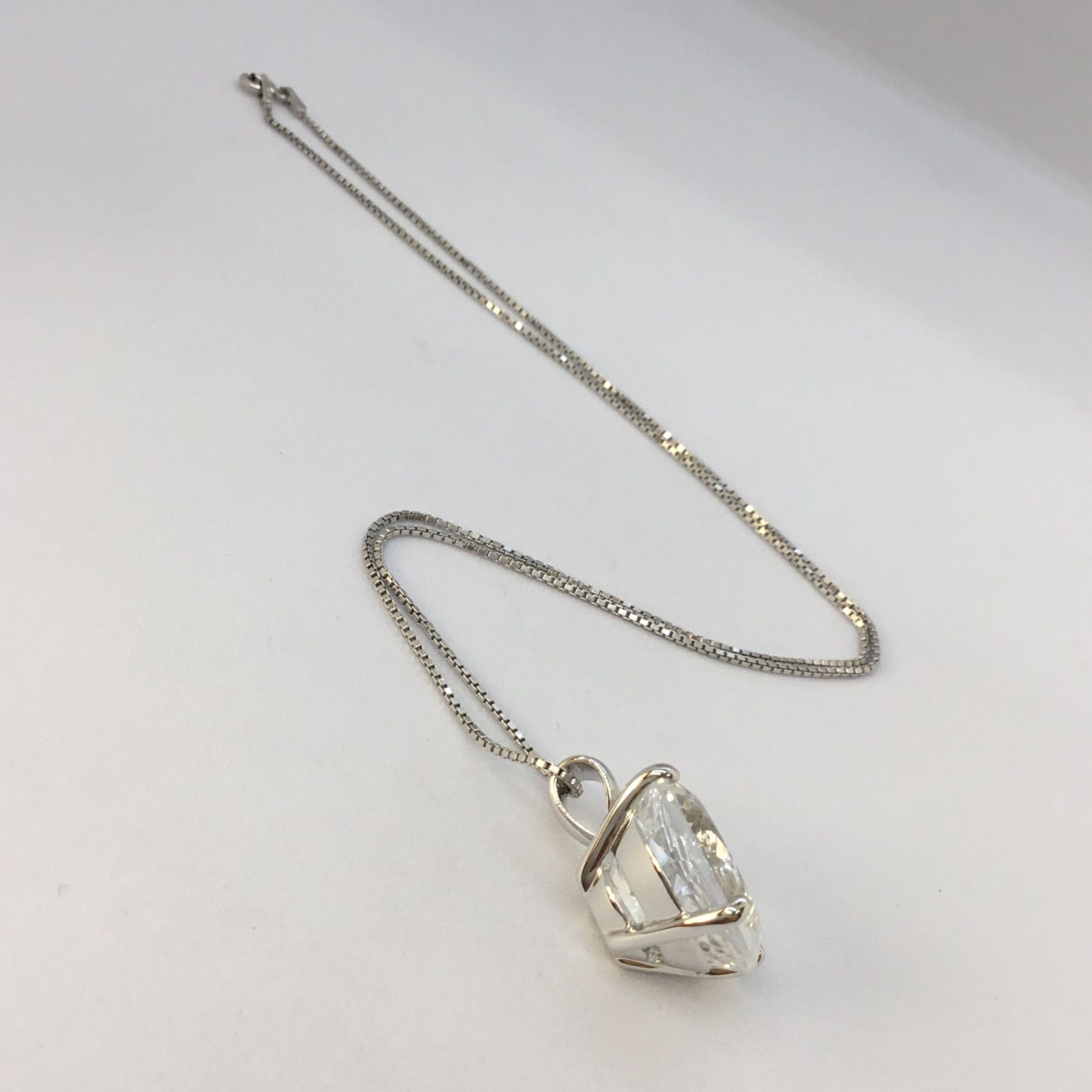 イタリア製 ／ 豪華 ? 大粒(18mm) CZダイヤ ペンダントトップ 