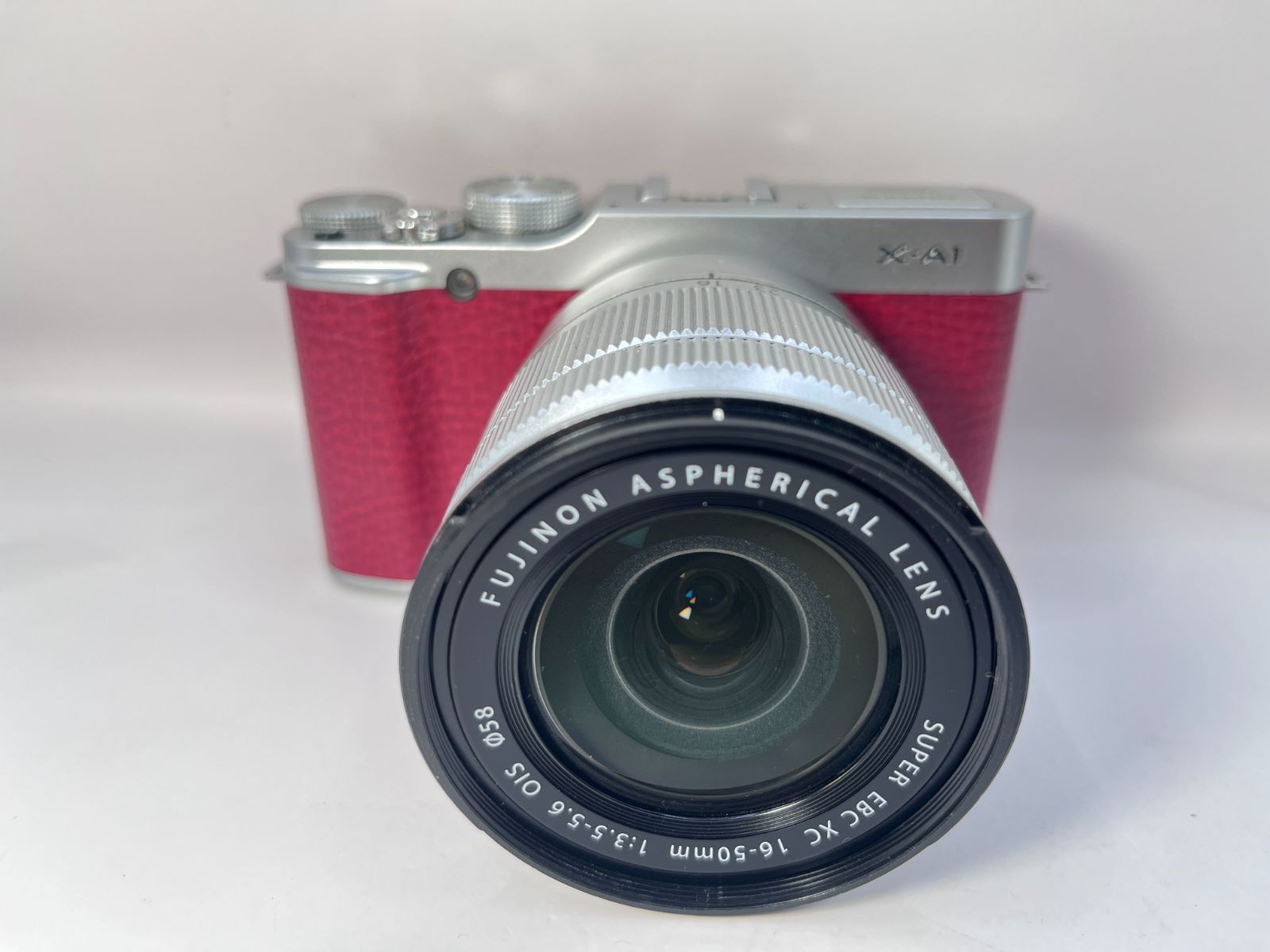 美品 FUJIFILM X-A1 レッド レンズキット XC16-50mm F3.5-5.6 OIS 動作 