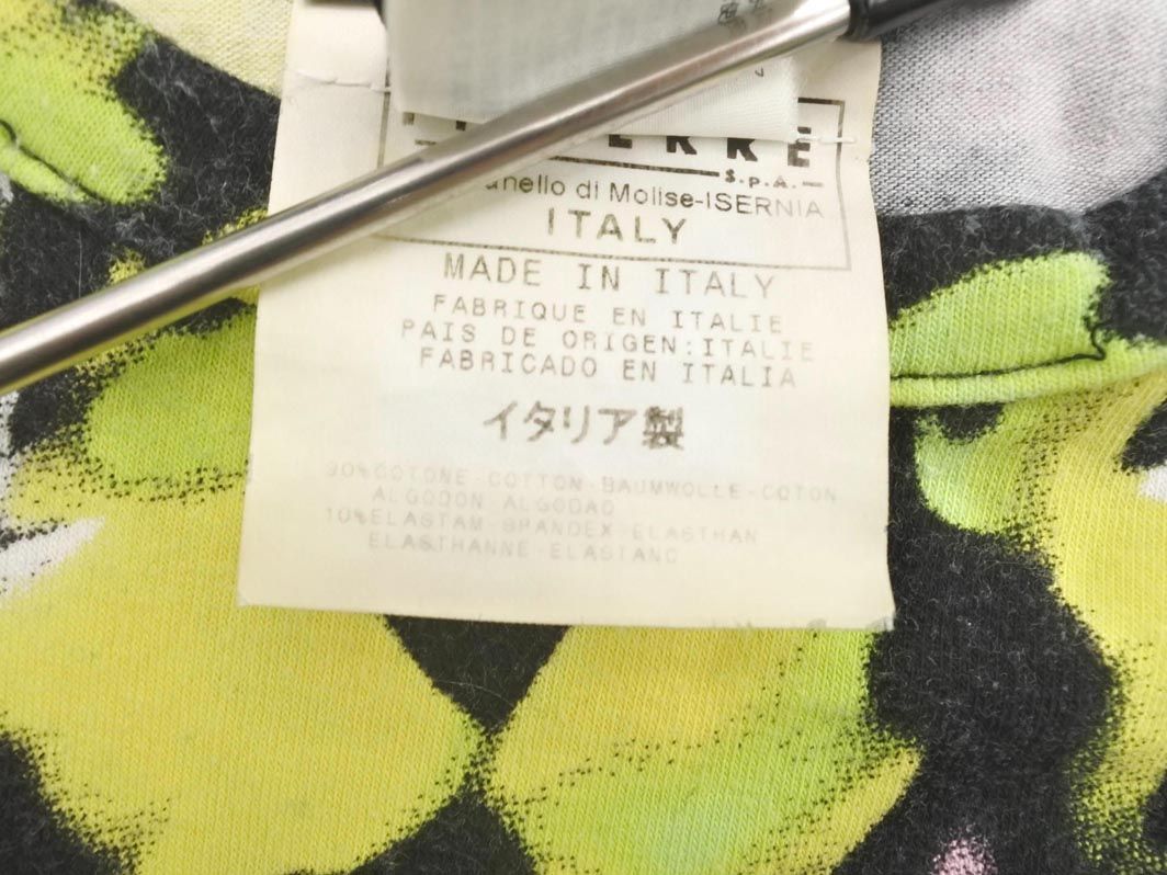  VERSACE ヴェルサーチ カモフラージュ Tシャツ sizeXS 黄ｘ黒 レディース 半袖(Tシャツ) Tシャツ カットソー