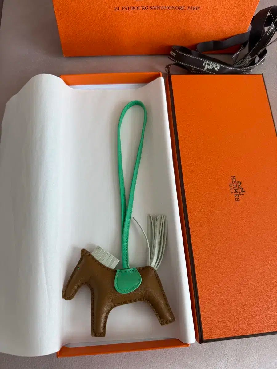 HERMES