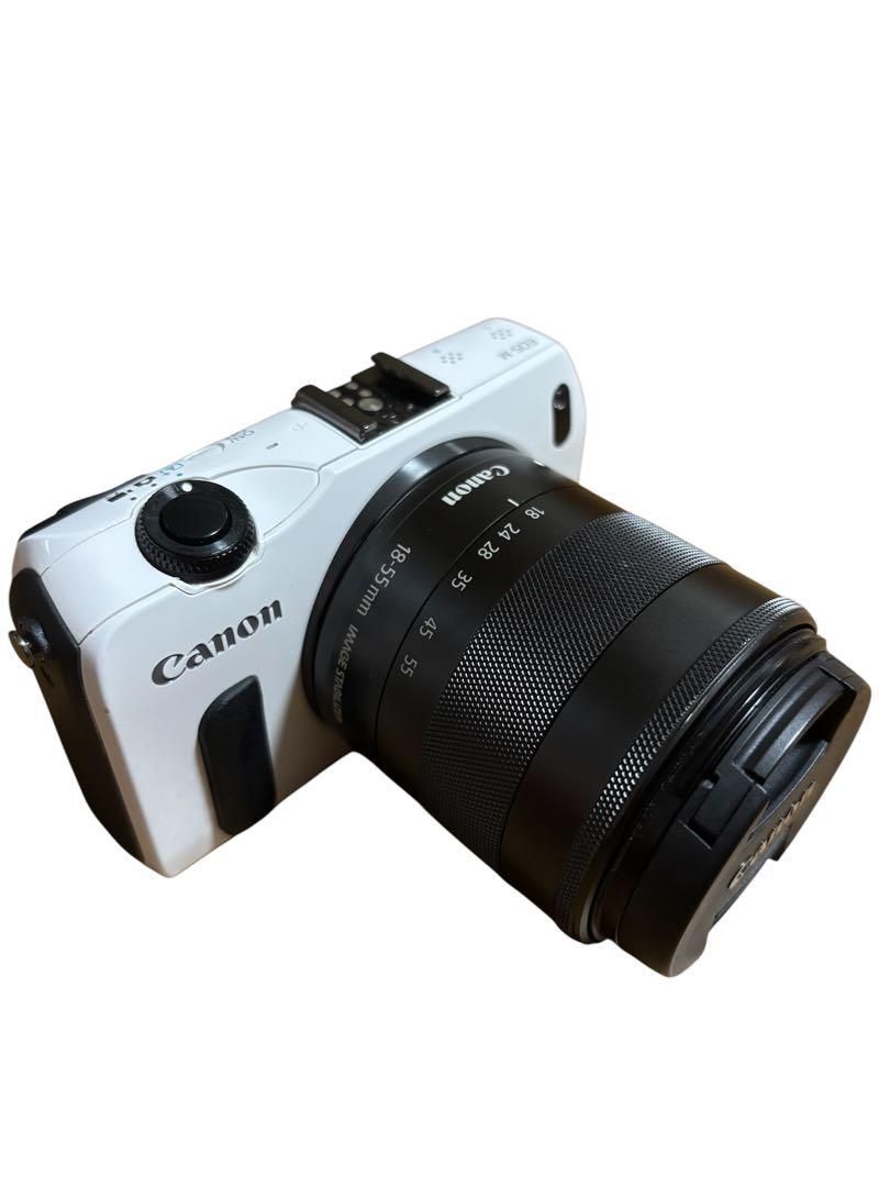 Canon EOS M 初代 本体　レンズセット Canon EOS M 初代 Wレンズキット 22mm&18-55mm BK