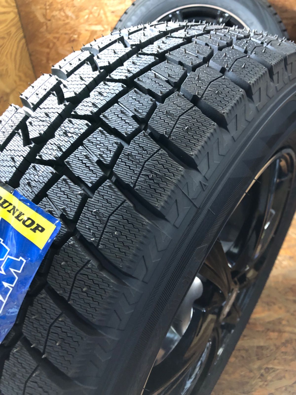 【送料無料】エスポルテ16インチ+ダンロップ ウインターマックス02 195/65R16　ライズ・ロッキー (中古社外アルミホイール+未使用スタッドレスセット2021年製 1台分)