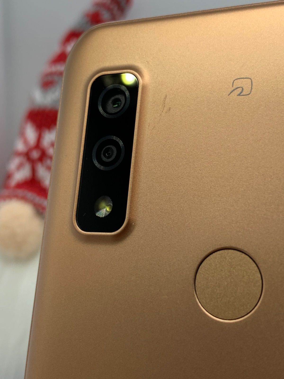 品〕 arrows セール We 64GB ローズゴールド FCG01 au SIMフリー【349