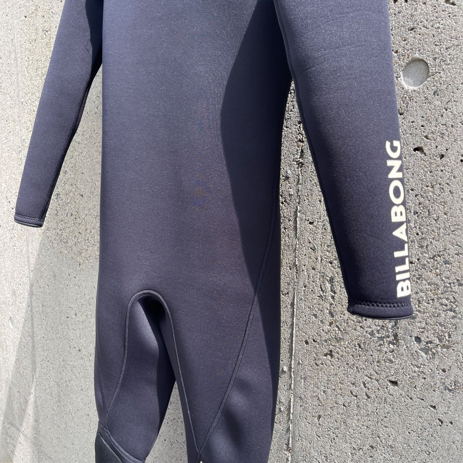 美品　BILLABONG ジャージ　フルスーツ　ML 美品BILLABONG ジャージフルスーツML