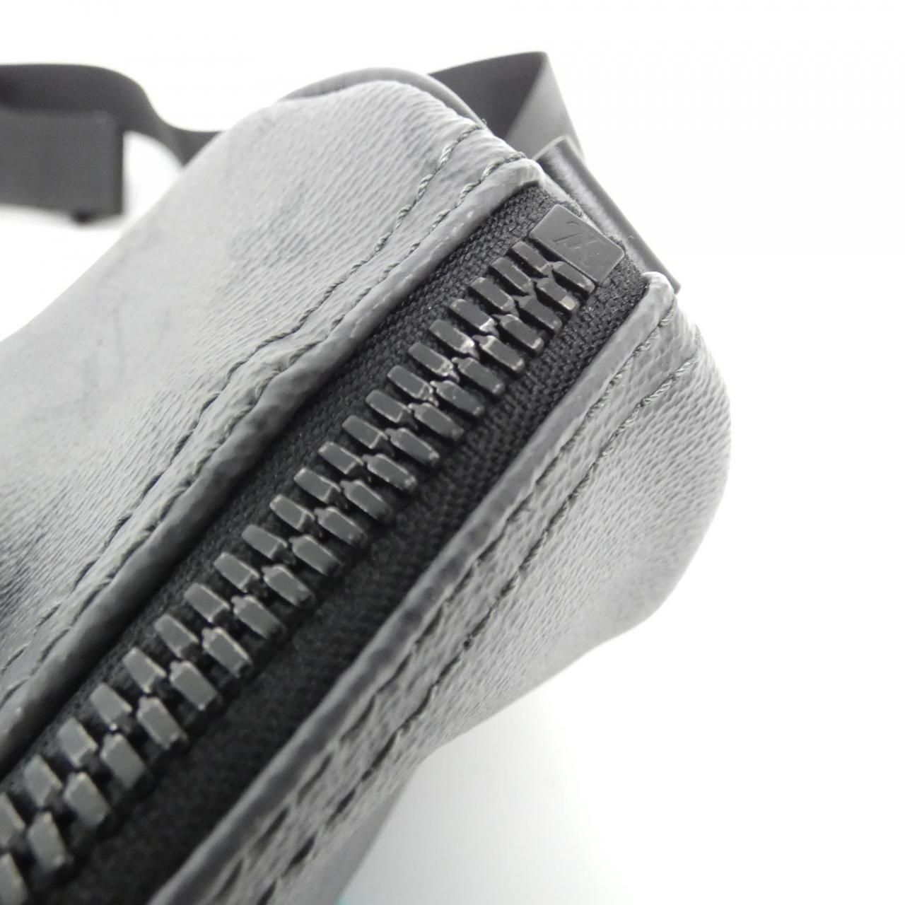 ルイヴィトン モノグラム エクリプス リバース キーポル バンドリエール M11645 ボストンバッグ DECORATOM_COM_BR