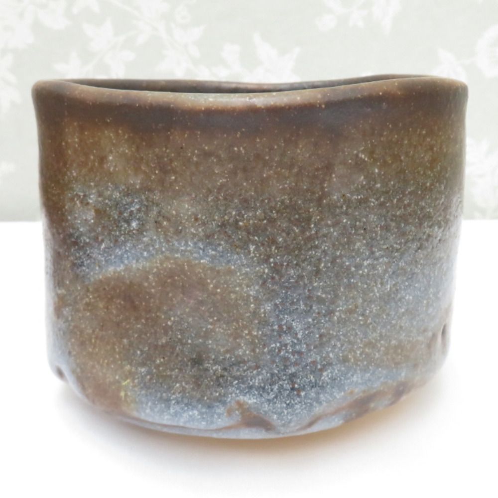 MINOYAKI (美濃焼) 骨董・民芸品 食器 酒井甲夫 甲山窯 鼡志野茶盌 抹茶碗 共箱有 共布有 陶歴有 茶道具 MINOYAKI 美濃焼 骨董・民芸品 食器 酒井甲夫 甲山窯 鼡志野茶盌
