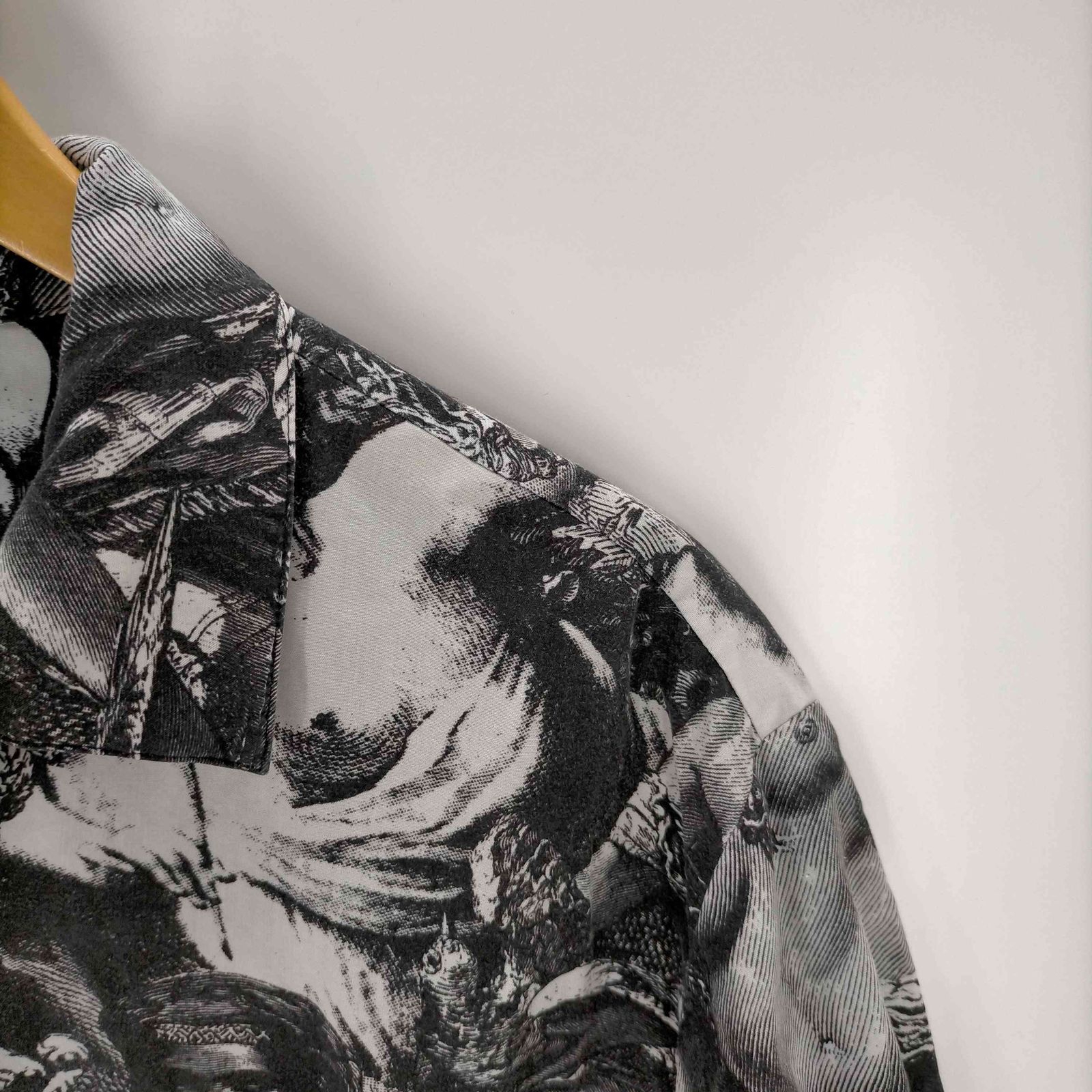 アンダーカバー UNDERCOVER 23SS 総柄開襟 SIDEZIP シャツ メンズ 3 