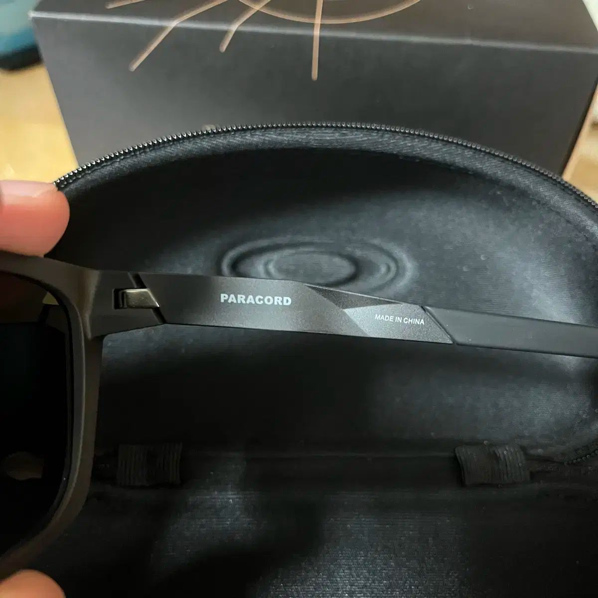 かきぶちももの ファニーマフ ライトグレー かきぶちももの