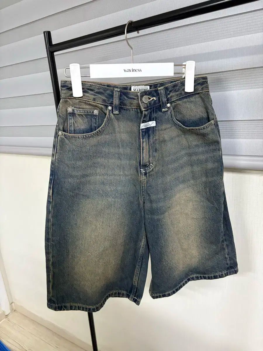 バミューダ パンツ