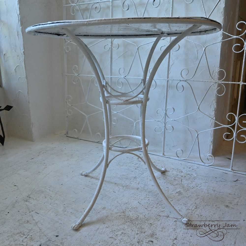 IFU-402 英国アンティーク アイアンテーブル 白 ガーデニングテーブル IFU-402 英国アンティーク アイアンテーブル 白 ガーデン