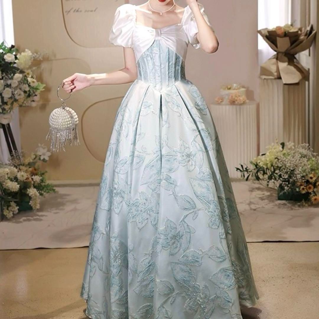 パフスリーブの 花柄のゴージャスなロングイブニングドレス大人 おとなかわいい スカート モード系ロマンチックドレス クラシカルワンピース