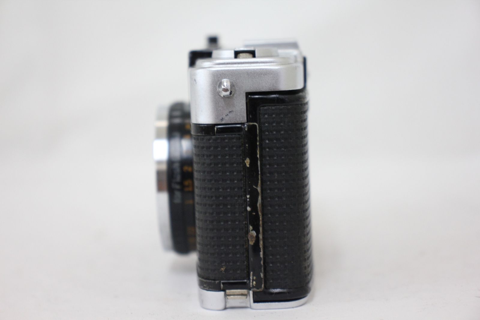 e379☆ オリンパス PEN EE-3 28mm F3.5 コンパクトカメラ 訳あり品】 オリンパス Olympus-PEN EE-3 D.Zuiko 28mm F3.5