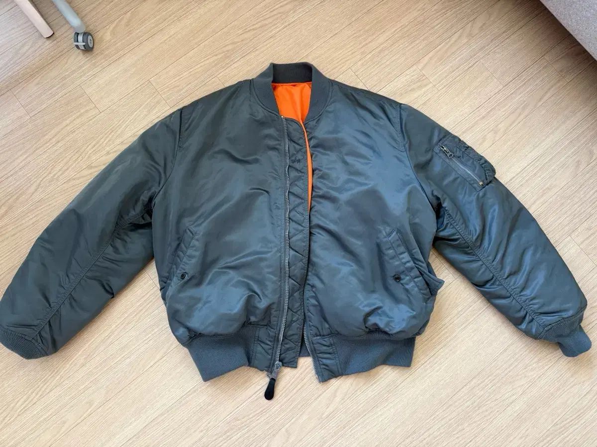 XL ALPHA INDUSTRIES(アルファ インダストリーズ) MA-1