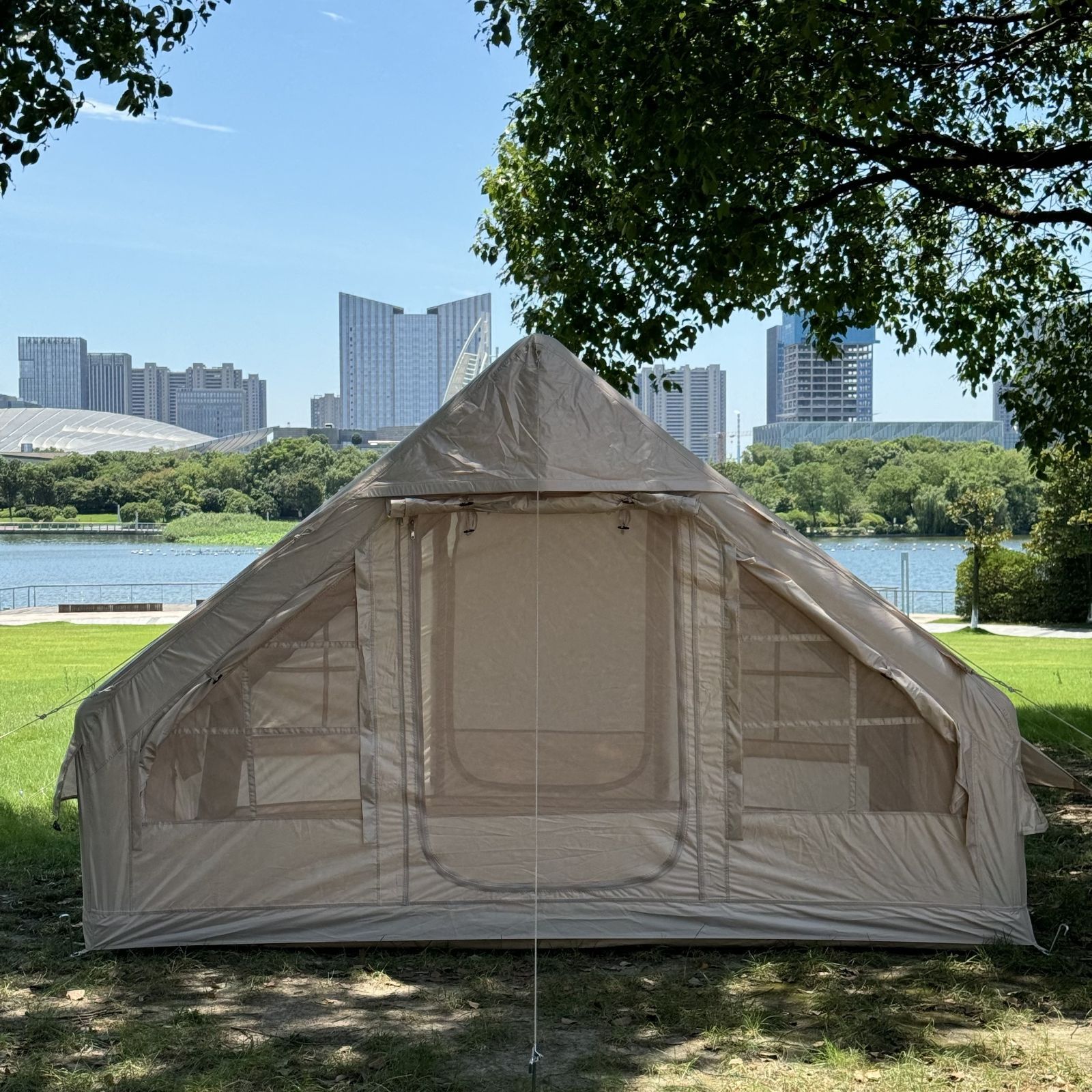 エアピラーテント インフレータブルテント 屋外キャンプキャビン エアピラーテント インフレータブルテント 屋外キャンプキャビン