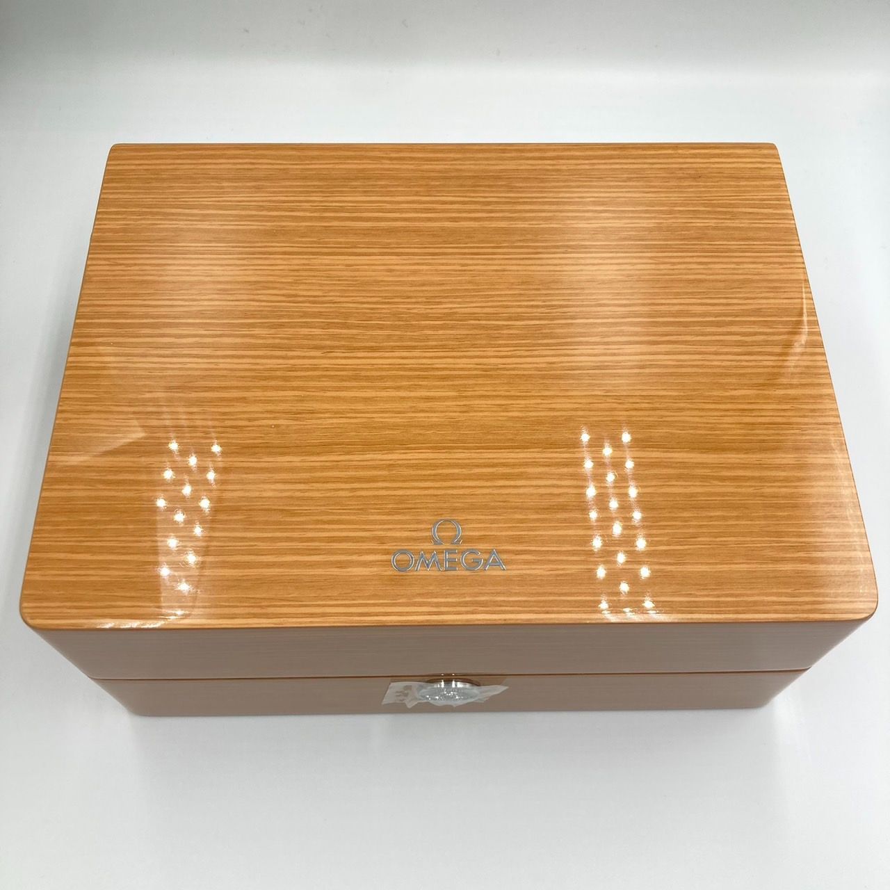 オメガ　ウッドケース　外箱 新品未使用!!】 OMEGA オメガ スペアケース ウッドケース 時計用