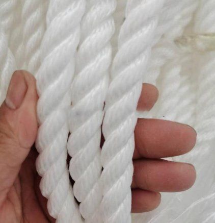 レジャーボートの係船索やアンカーロープ 建築 幅広い用途 汎用性 船舶 漁業 マリン用として最適 20mm x50m