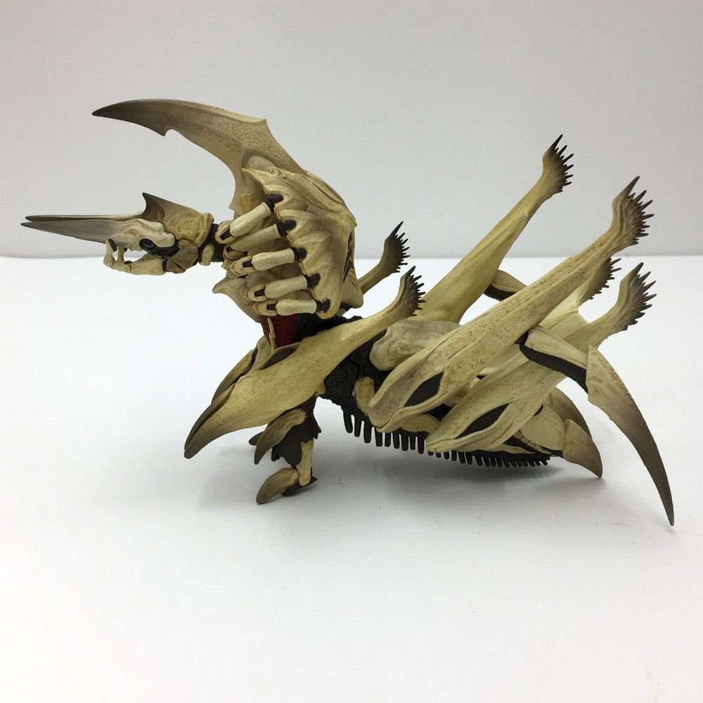 ほぼ未使用品 海洋堂 レギオン No.032 特撮リボルテック ガメラ2