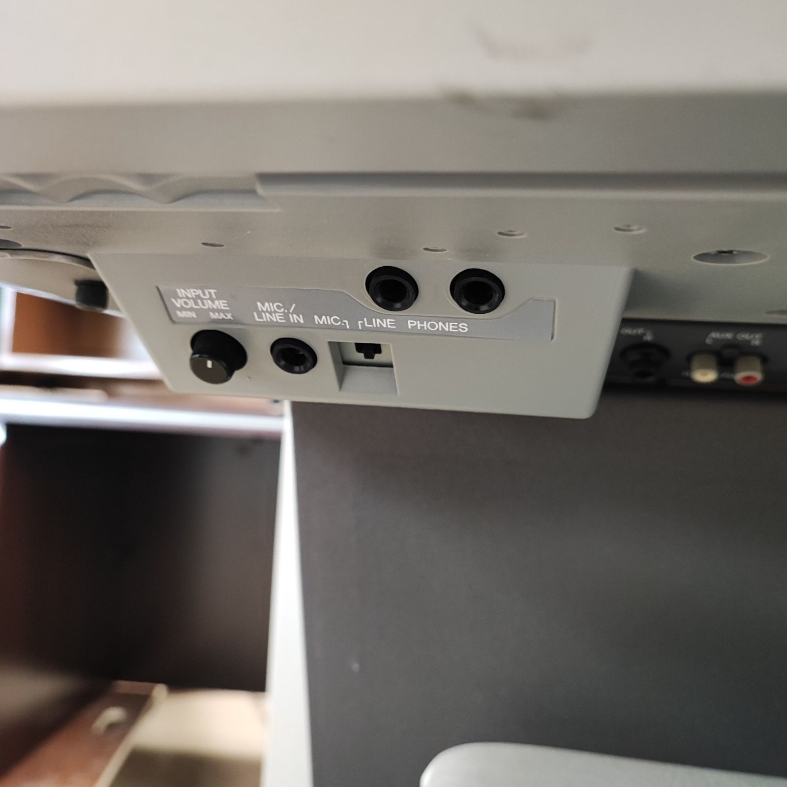 電子オルガン 伴奏楽器