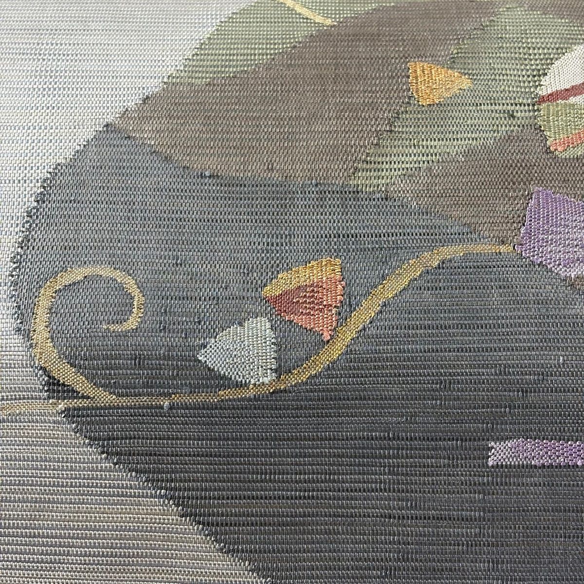 六通］お太鼓柄 袋帯 中古美品 御車几帳紅梅図 本金箔 442cm O-277
