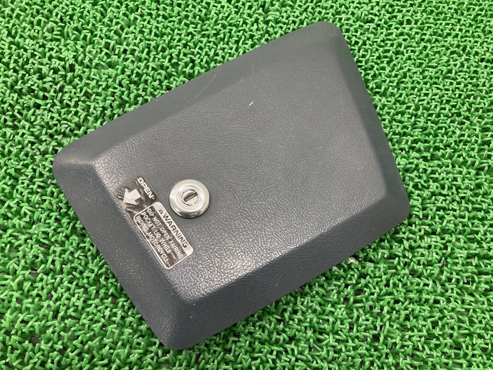 GL1500 ポケットカバー 右 MN5 ホンダ 純正 バイク 部品 SC22 サイド 